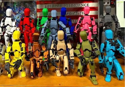 I Bought 5 Robot Figures for My 8‑Year‑Old – Guess Who Played with Them More?
